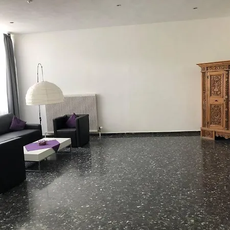 Mit Hallenbad Und Sauna In Seefeld アパート