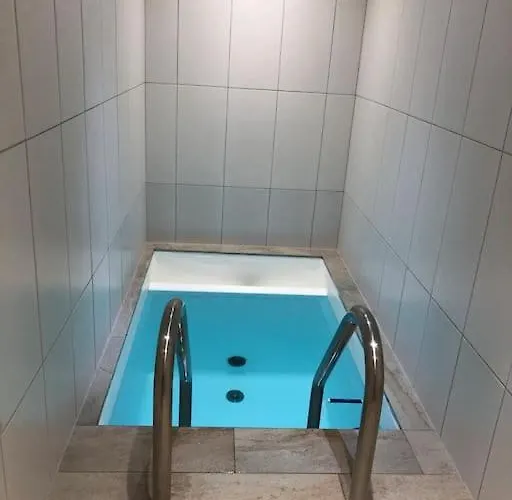 Mit Hallenbad Und Sauna In Seefeld * 蒂罗尔-泽费尔德