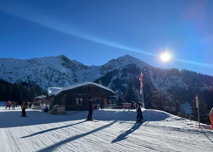 Mit Hallenbad Und Sauna In Seefeld *