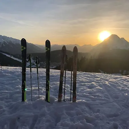 Mit Hallenbad Und Sauna In Seefeld شقة
