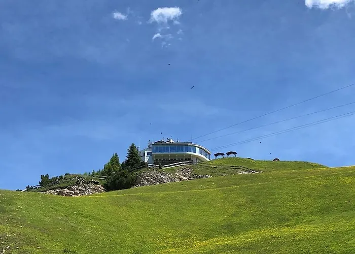 Апартаменты Mit Hallenbad Und Sauna In Seefeld