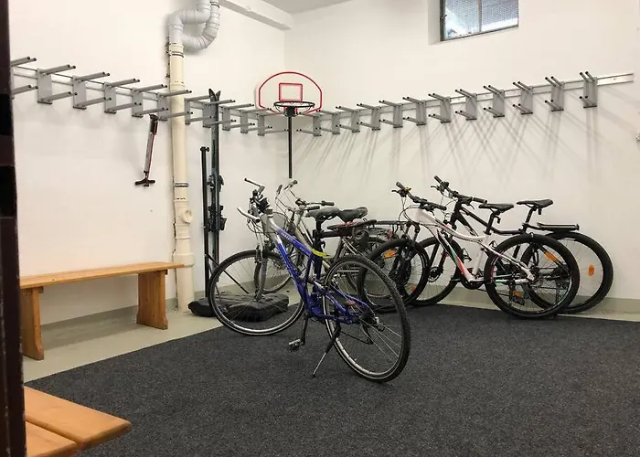 Mit Hallenbad Und Sauna In Seefeld *