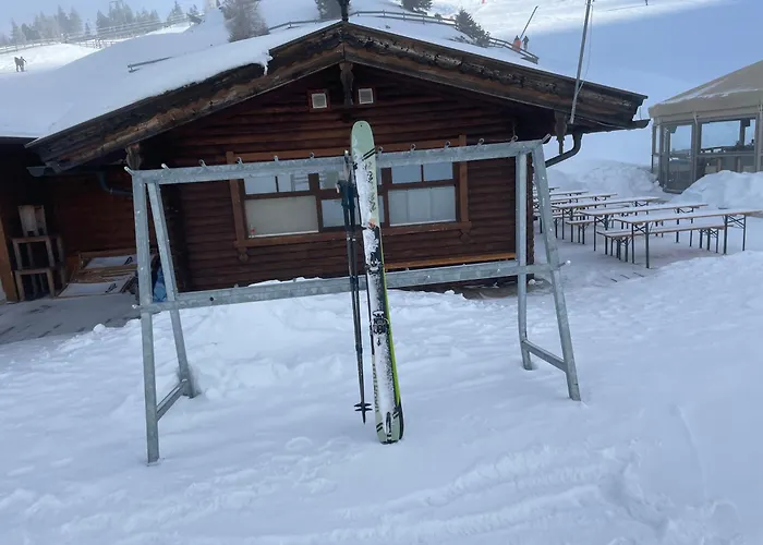 Апартаменты Mit Hallenbad Und Sauna In Seefeld